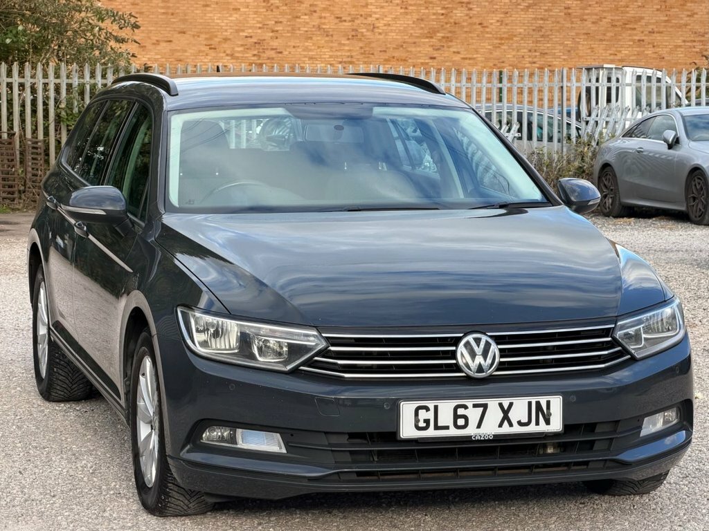 Volkswagen Passat 2L S Grey #3