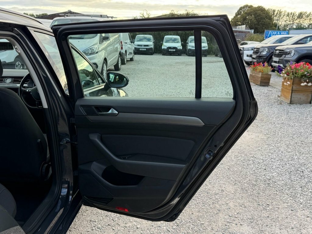 Volkswagen Passat 2.0 Tdi R-line Dsg Silver #19