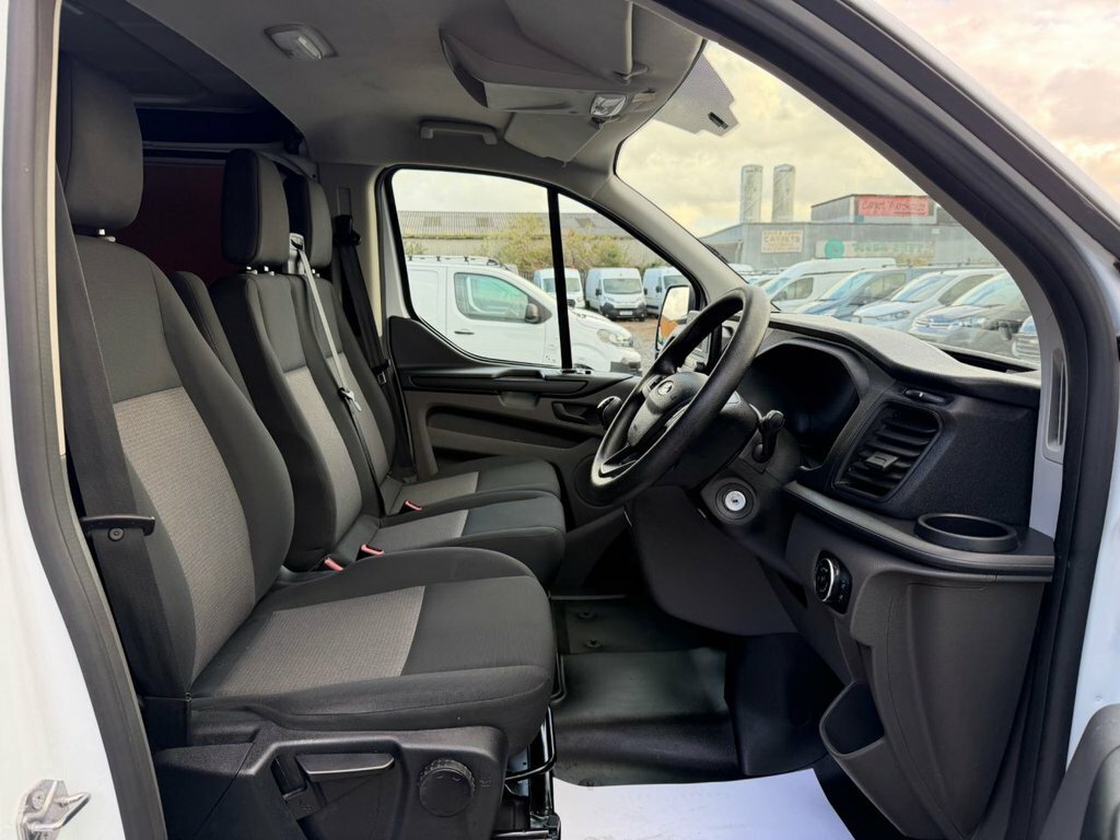 Ford Transit Custom 300 Limited L2 Lwb Double Cab In Van Fwd 2.0 Grey #17