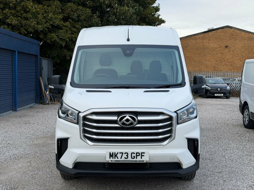 Maxus Deliver 9 Mpv White #5