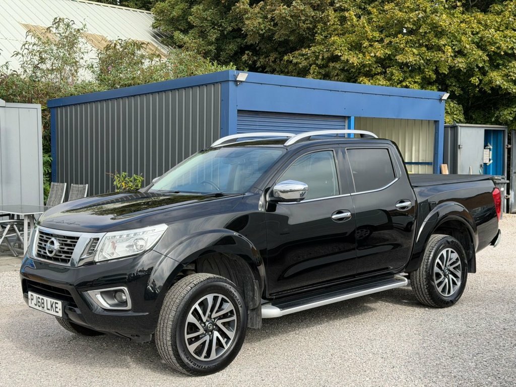 Nissan Navara 2.3L Tekna Black