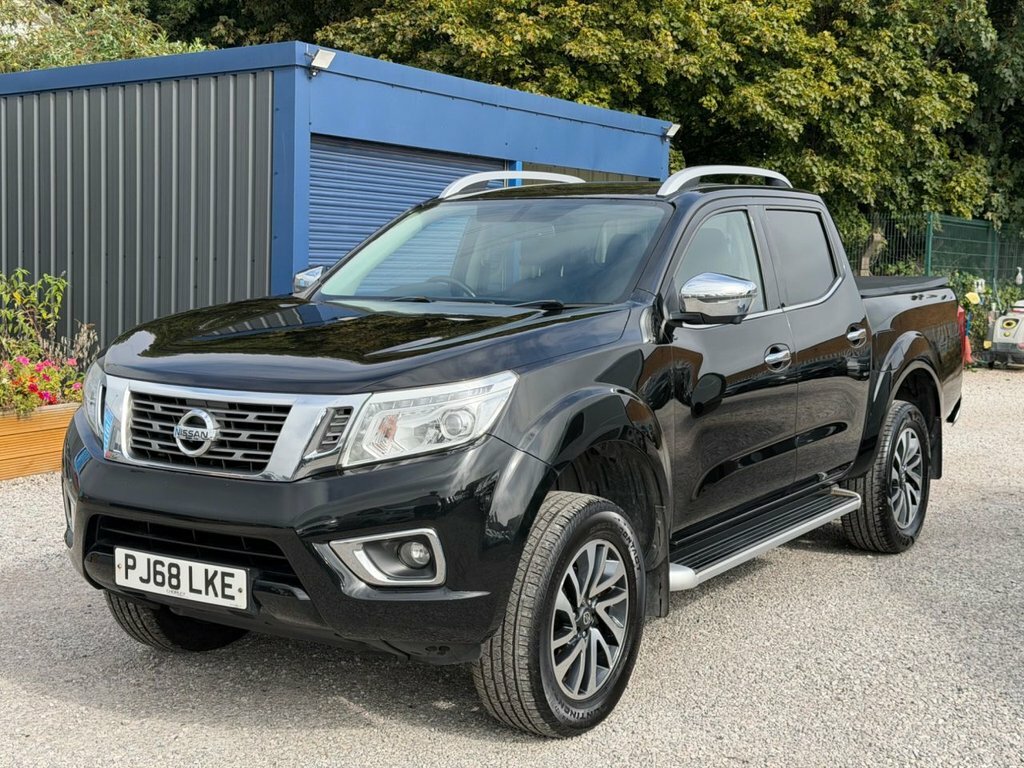 Nissan Navara 2.3L Tekna Black #5