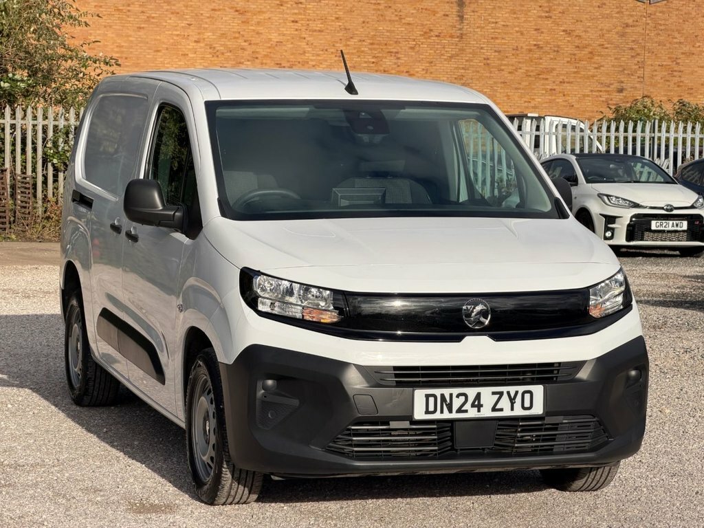 Vauxhall Combo Crg L1 2300 1.5 Tb D 130 Prme Au Silver #6