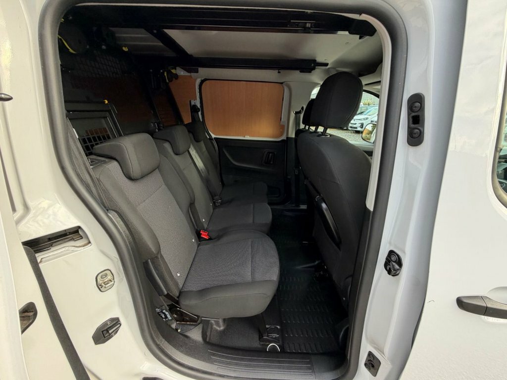 Vauxhall Combo Crg L1 2300 1.5 Tb D 130 Prme Au Silver #18