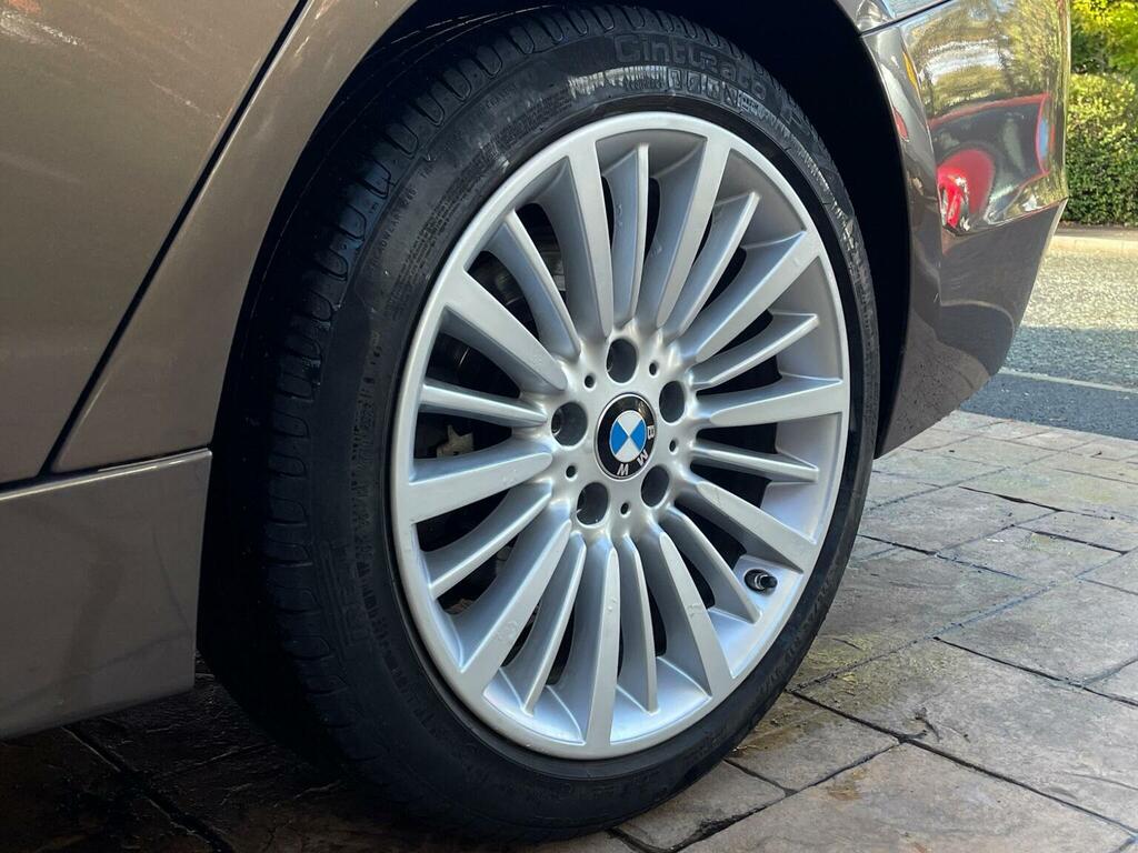BMW 3 Series 3.0 335I Luxury 302 Bhp Red #8