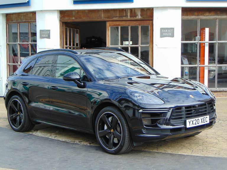 Porsche Macan Turbo Pdk Black