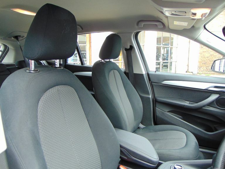 BMW X1 Xdrive 20D M Sport White #32