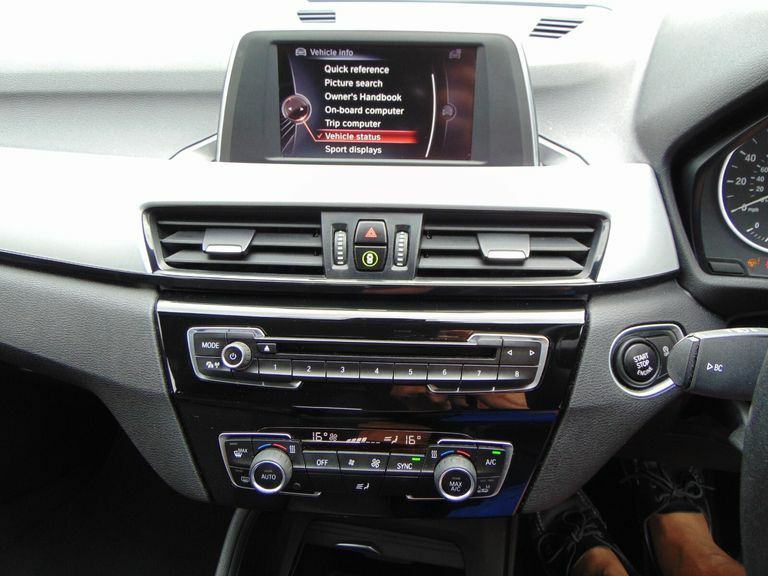 BMW X1 Xdrive 20D M Sport White #19