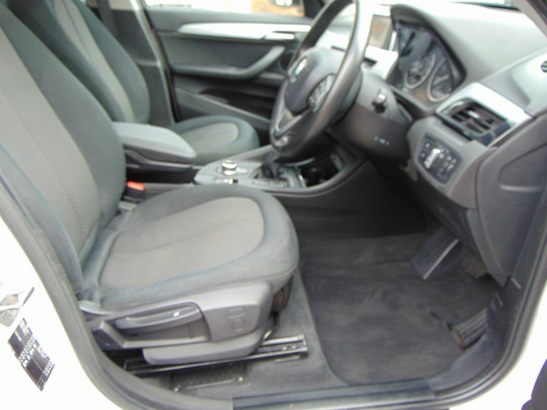 BMW X1 Xdrive 20D M Sport White #33