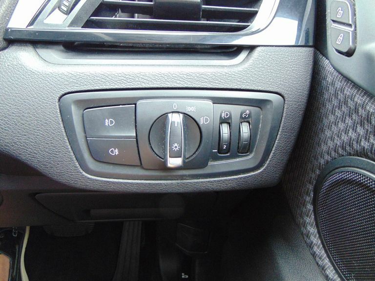 BMW X1 Xdrive 20D M Sport White #29
