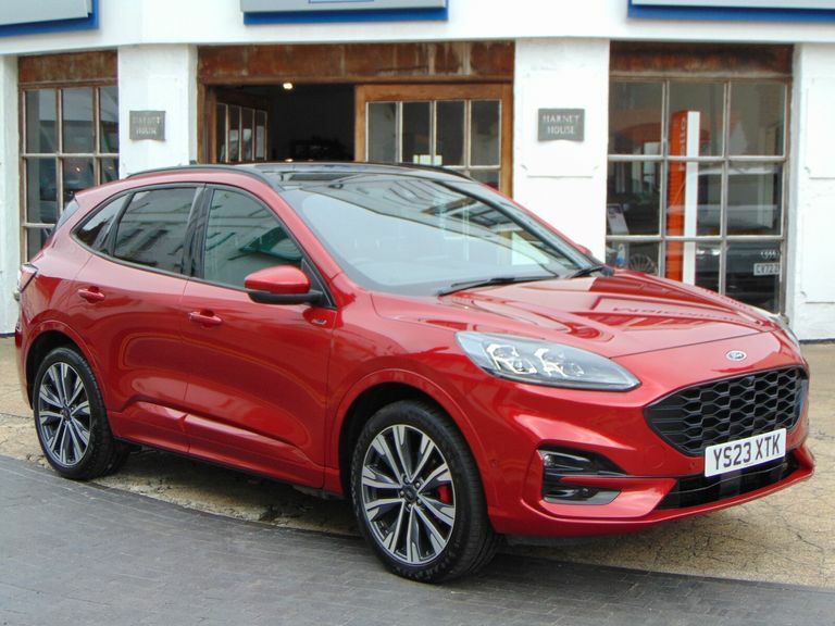 Ford Kuga 2.5 Phev St-line X Edition Cvt Red
