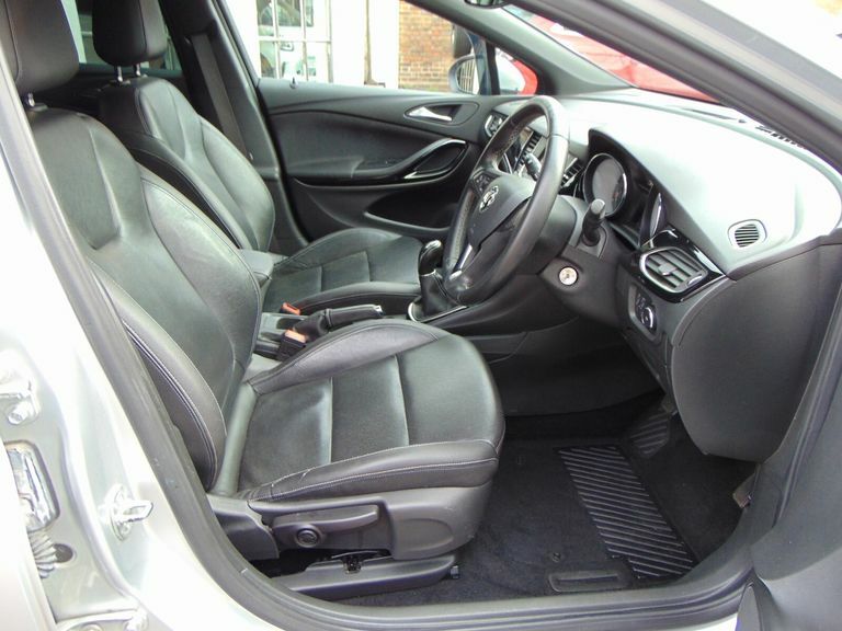 Vauxhall Astra 1.6 Cdti Ecotec Blueinjection Design Euro 6 Ss Black #28