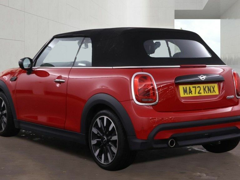 Mini Convertible 1.5 Cooper Exclusive Red #5