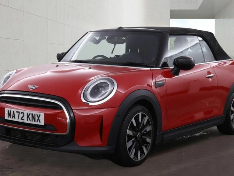 Mini Convertible 1.5 Cooper Exclusive Red #4