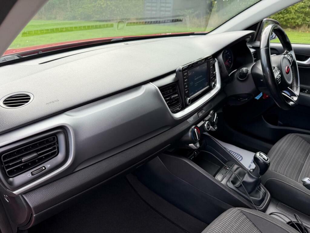 Kia Stonic 1.0 First Edition 118 Bhp 7In Satellite Navigat Grey #17