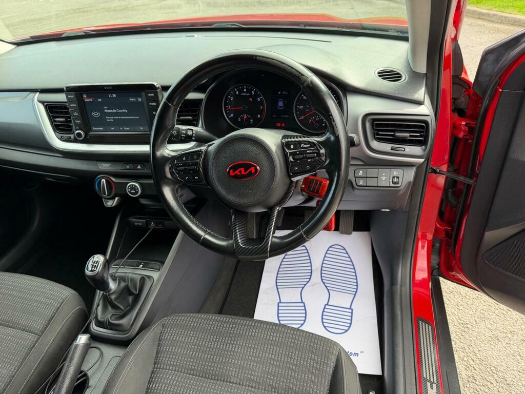 Kia Stonic 1.0 First Edition 118 Bhp 7In Satellite Navigat Grey #16