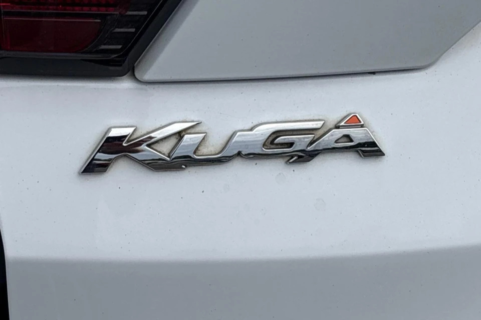 Ford Kuga 1.5 Tdci Zetec 2Wd Black #28