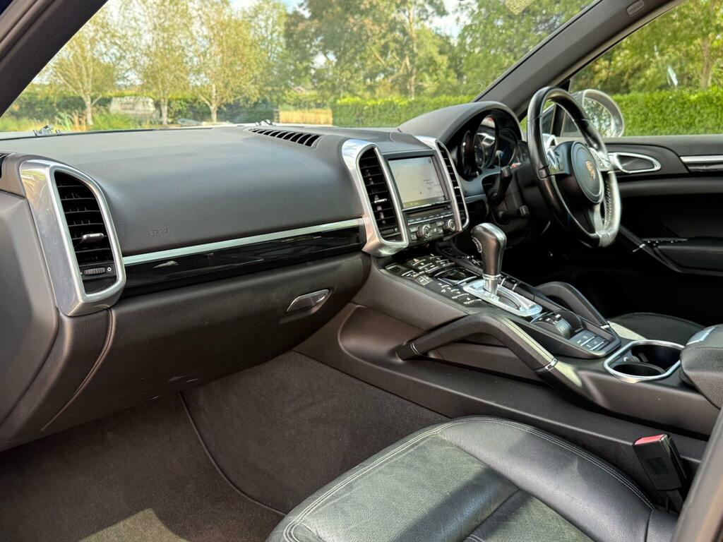 Porsche Cayenne 3.0 Td V6 Tiptronic 4Wd Euro 5 Ss Black #4