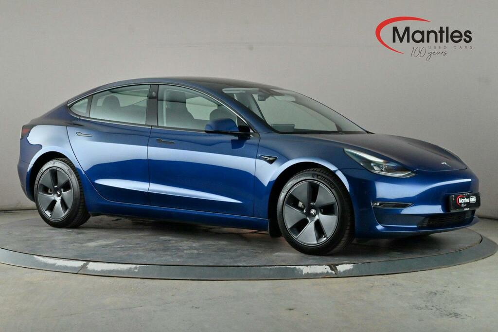Tesla Model 3 Dual Motor Long Range Saloon 4 Blue