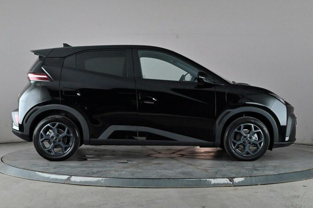 Byd Dolphin 43.2Kwh Comfort Hatchback Black #2