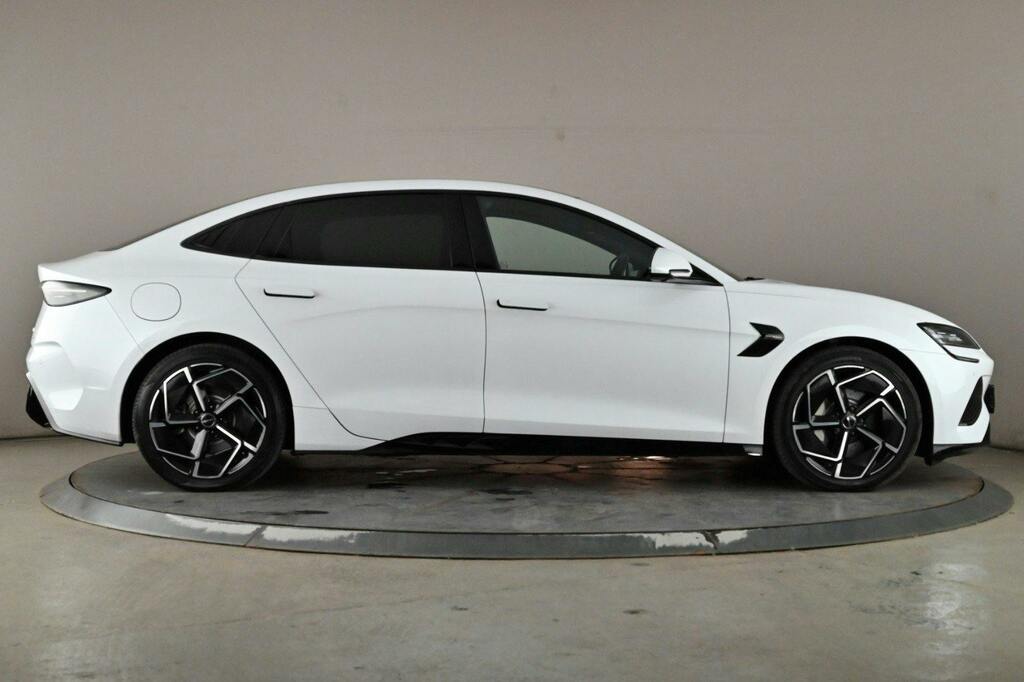 Byd Seal 82.5Kwh Excellence Saloon Awd White #3
