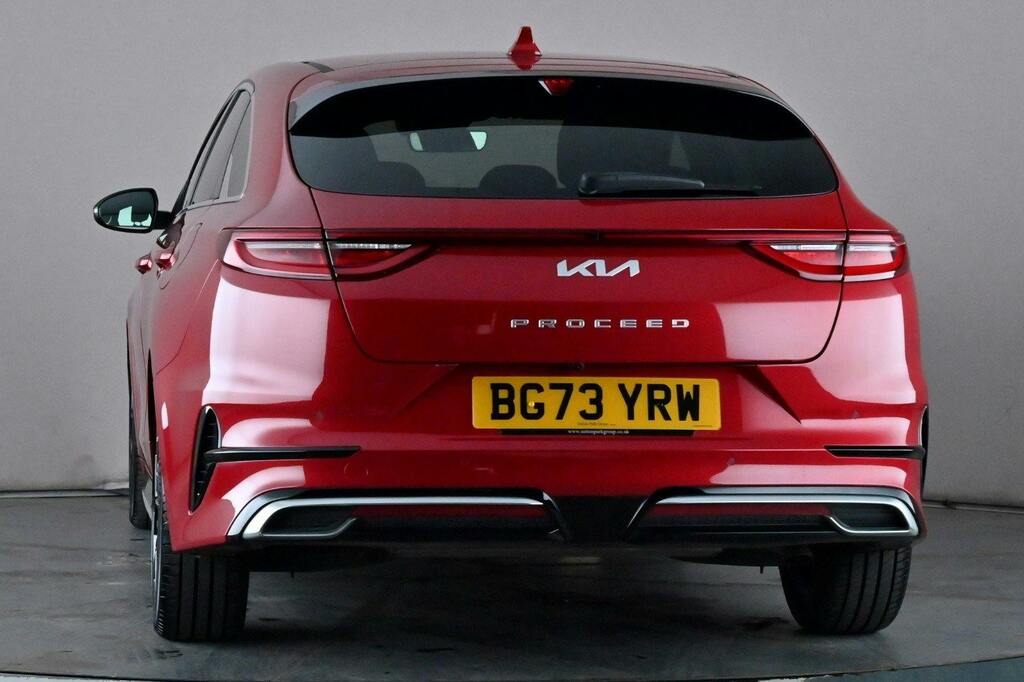 Kia Proceed 1.5 T Gdi Gt Line Shooting Brake Red #5