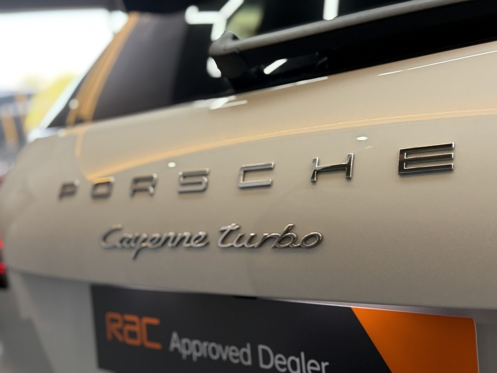 Porsche Cayenne 4.8T V8 Turbo Suv Tiptronics 4Wd Euro 6 White #2