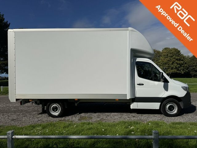 Mercedes-Benz Sprinter 2.0 315Cdi Lwb 3.5T. 4.2M. Luton Large Tail Lift E White #2