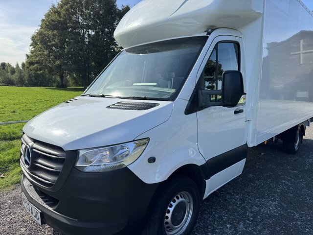 Mercedes-Benz Sprinter 2.0 315 Cdi Progressive Chassis Cab Man White #14