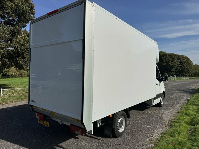 Mercedes-Benz Sprinter 2.0 315 Cdi Progressive Chassis Cab Man White #18