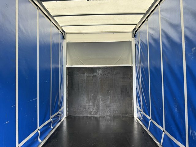 Mercedes-Benz Sprinter 2L Premium White #16