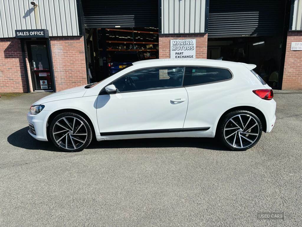 Volkswagen Scirocco 2.0 Tdi Bluemotion Tech Gt White #5