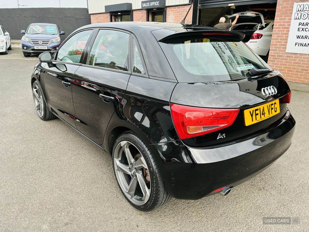 Audi A1 Hatchback 1.6 Tdi Sport Sportback Euro 5 Ss Blue #6