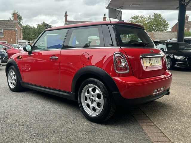 Mini Hatch Hatchback 1.6 One Hatch 2011 Red #5