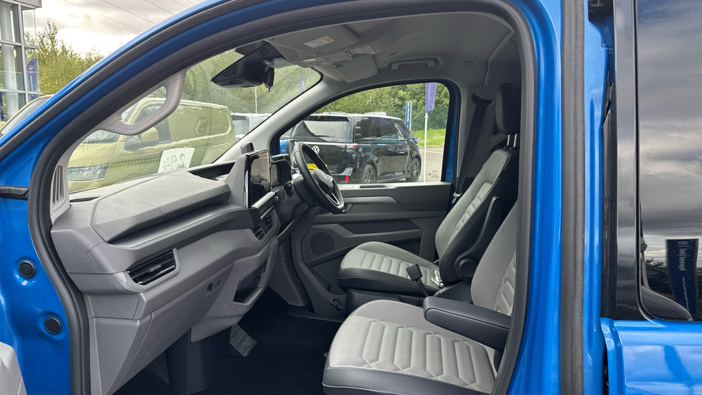 Volkswagen Transporter Shuttle Transporter Shuttle 2.0 Tdi 170Ps Minibus Style Au Blue #2