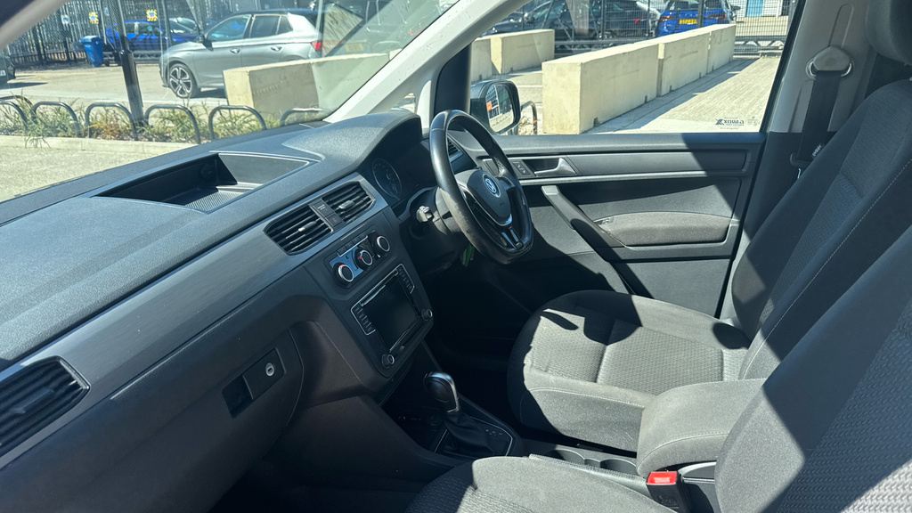 Volkswagen Caddy Maxi Life Caddy Maxi Life 2.0 Tdi 150 Dsg Grey #2