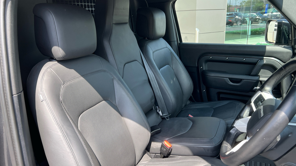 Land Rover Defender Defender 3.0 D350 Hard Top X-dynamic Hse 3 S Black #50