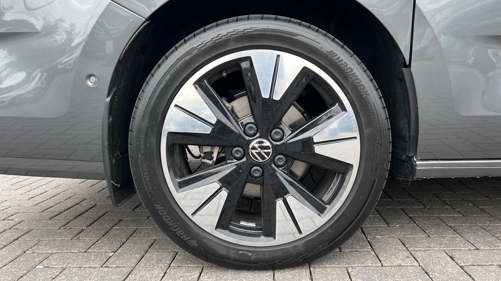Volkswagen Multivan Style Long 245 Ps 1.5 Ehybrid 6-Speed Dsg 4Motion Black #33