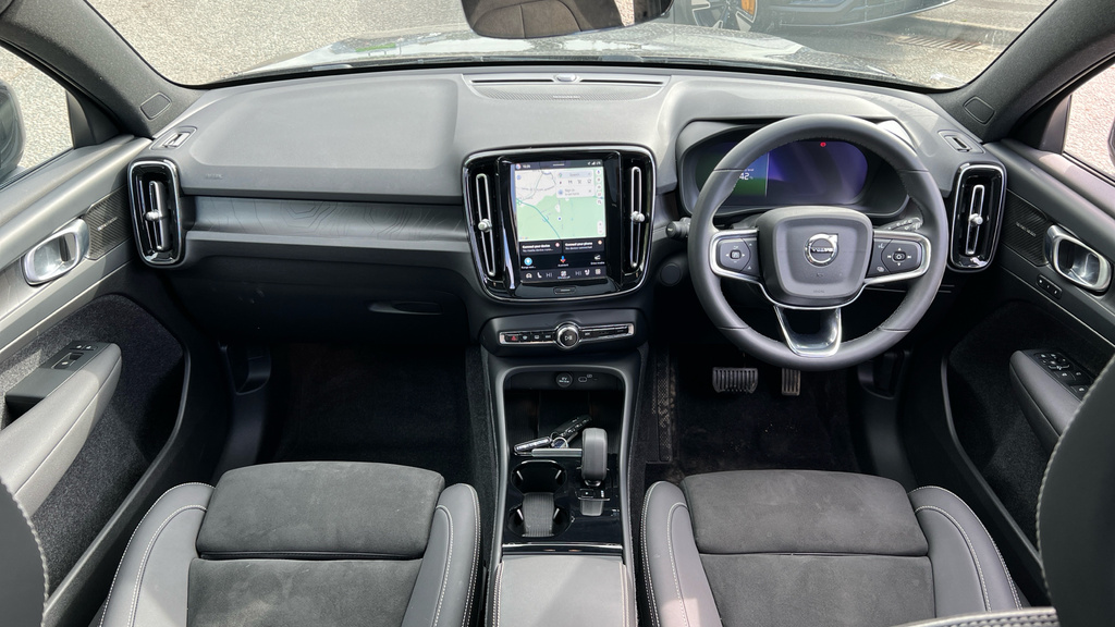 Volvo XC40 Xc40 175Kw Recharge Ultimate 69Kwh Black #5