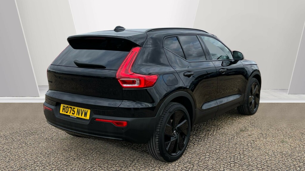 Volvo XC40 Xc40 2.0 B4p Plus Black Edition Black #2