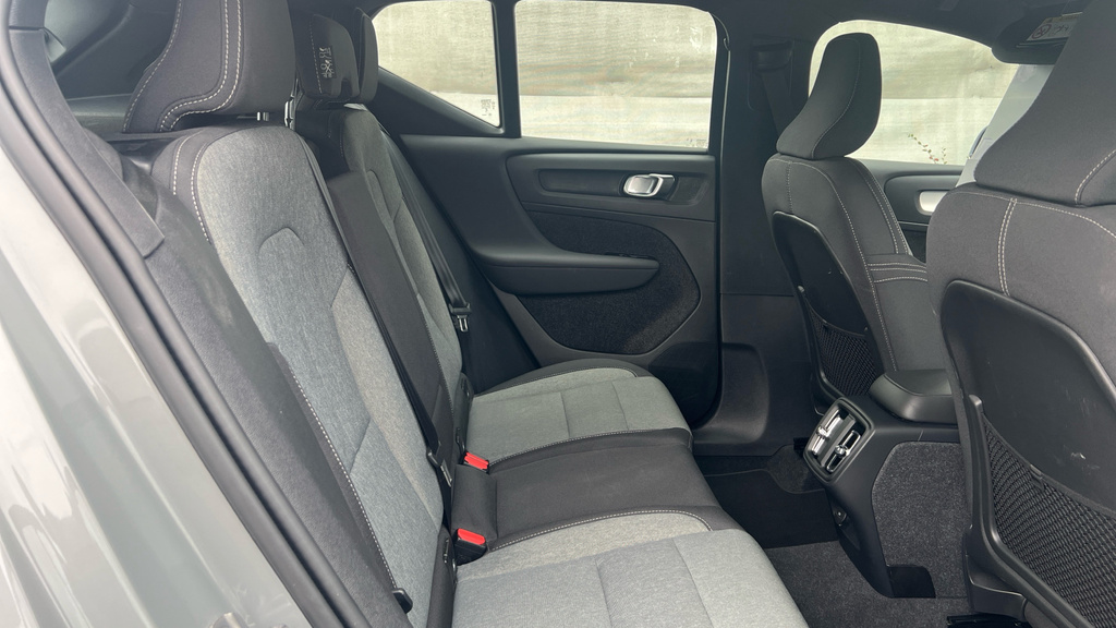 Volvo XC40 Xc40 2.0 B3p Core Grey #6