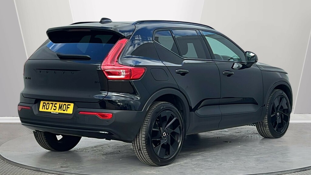 Volvo XC40 Xc40 2.0 B4p Plus Black Edition Black #2