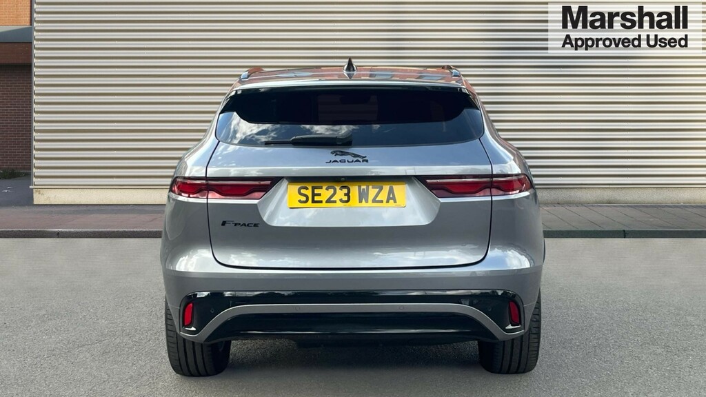 Jaguar F-Pace F-pace 2.0 D200 R-dynamic Black Awd Grey #4