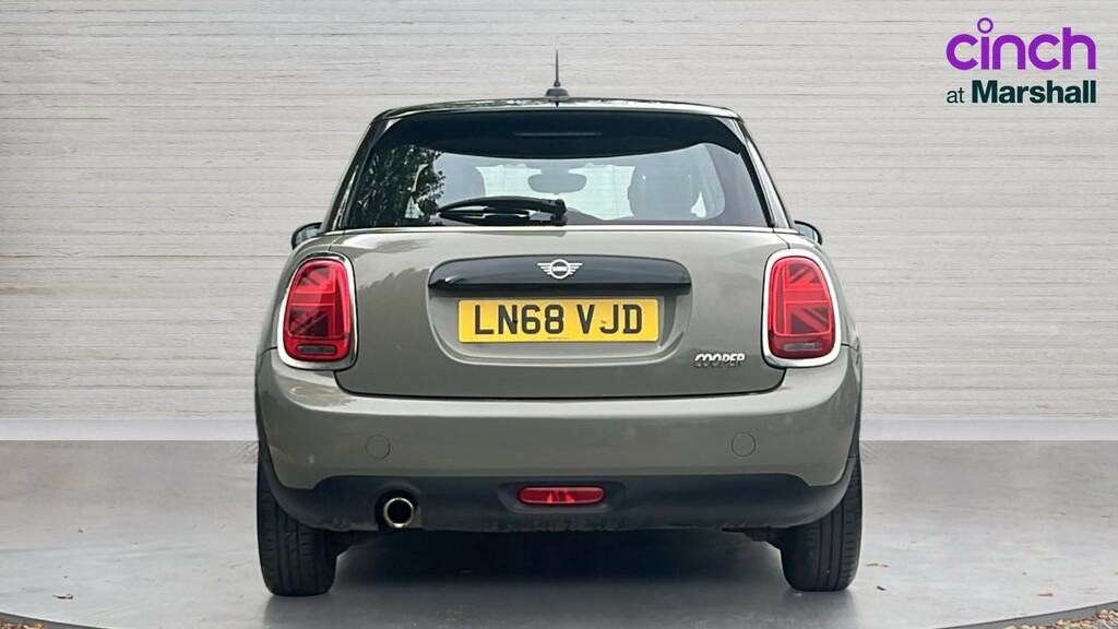 Mini Hatch Hatchback 1.5 Cooper II Grey #4
