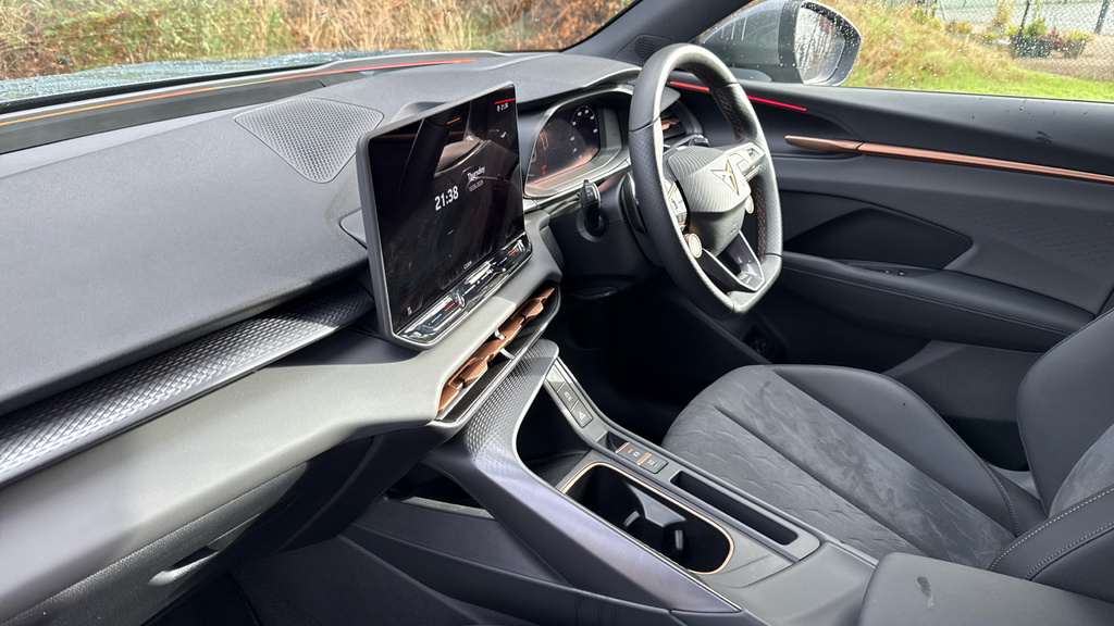 Cupra Terramar Terramar 1.5 Ehybrid 204 V2 Dsg Blue #2