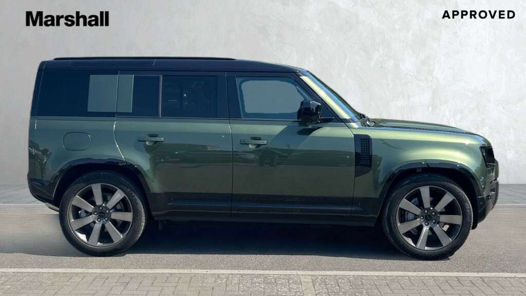 Land Rover Defender 110 Defender 3.0 D350 X-dynamic Hse 110 Green #5
