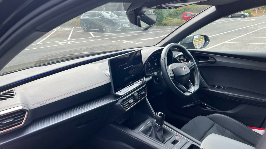 Cupra Leon Leon 1.5 Tsi 150 V2 Black #2
