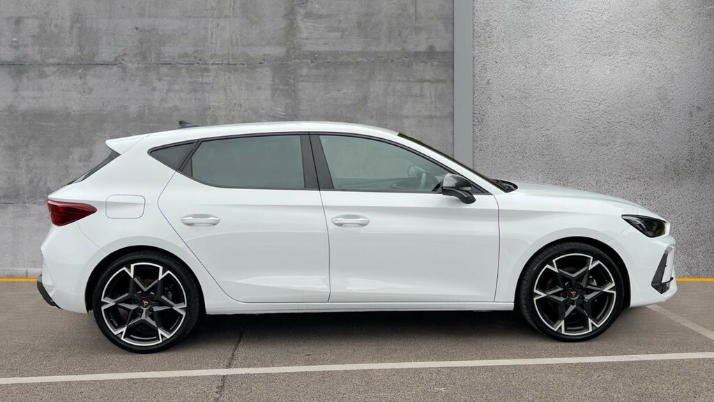 Cupra Leon Leon 1.5 Etsi 150 V2 Dsg White #4