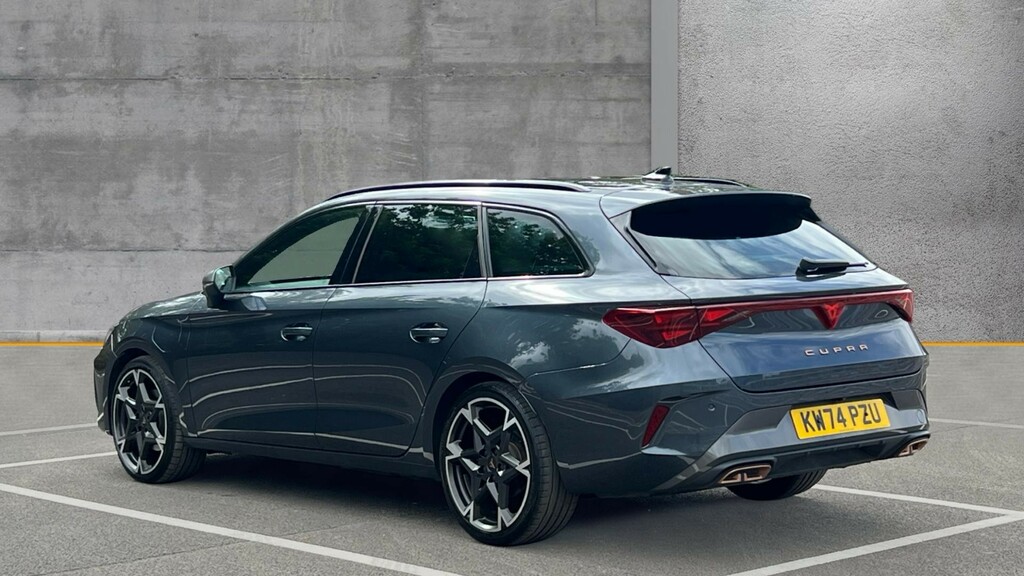 Cupra Leon Leon 1.5 Ehybrid 204 V2 Dsg Grey #3
