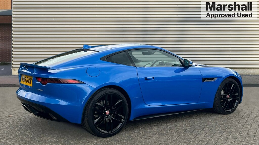 Jaguar F-Type F-type 2.0 R-dynamic Blue #3